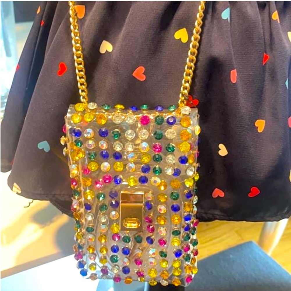 NWT 🌷🌷🌷Akira sequin EMBELLISHMENT BAG